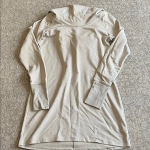 Long hooded sweatshirt